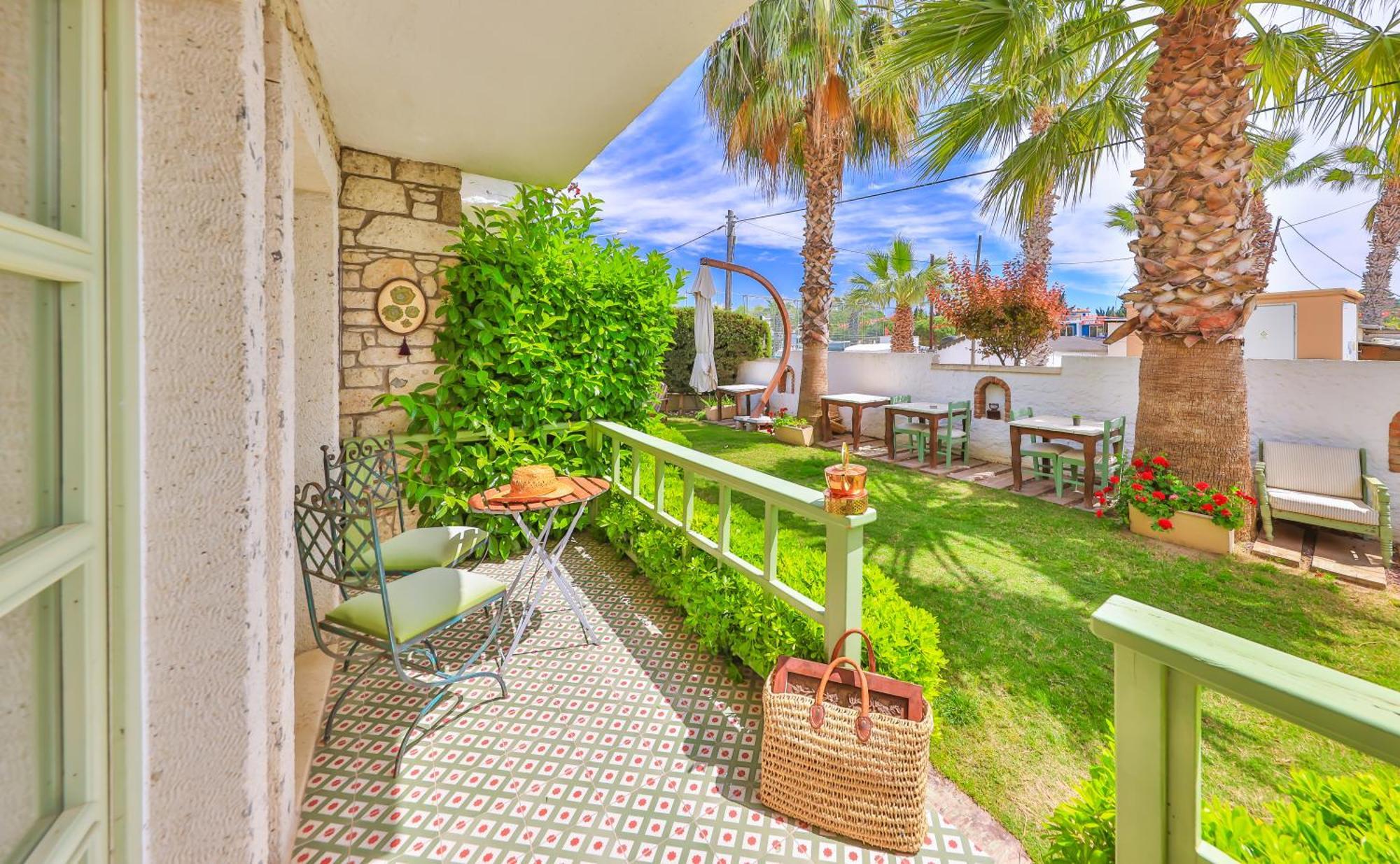 Palas Alaçatı - Adult Only Alacati Exterior foto